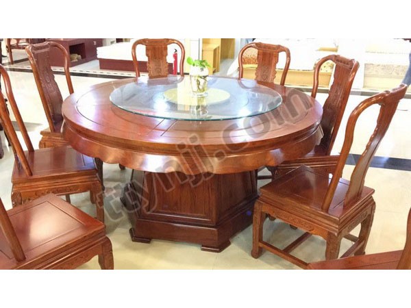 點(diǎn)擊查看商品:酒店餐桌椅